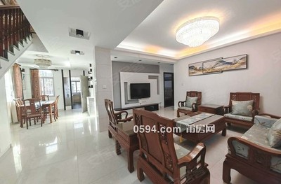 江南水鄉(xiāng)恒大半島贈送露臺精裝修產(chǎn)權(quán)清晰滿二 價錢可以-莆田二手房