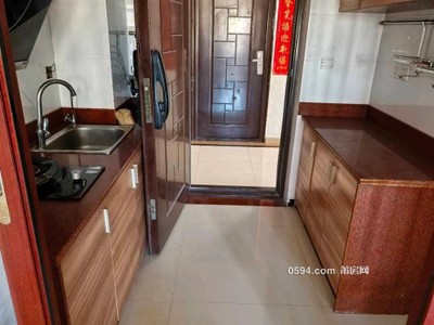 優(yōu)質(zhì)學(xué)曲房 57平 正榮時代廣場 2室2廳1衛(wèi) 128萬-莆田二手房