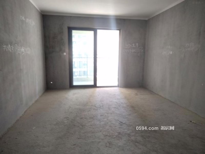 龍德井小區(qū)  5房2廳3衛(wèi)戶型好   便宜賣(mài)！只要8900-莆田二手房