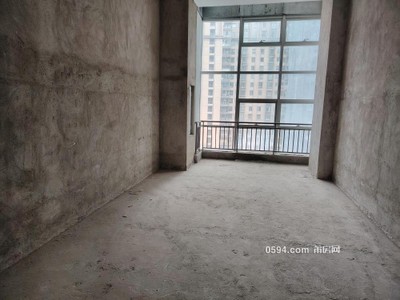 全小區(qū)醉底價(jià)  聯(lián)創(chuàng)國(guó)際廣場(chǎng) 毛坯復(fù)式樓-莆田二手房