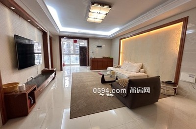 南門中特陽(yáng)光棕櫚城木蘭溪 萬(wàn)達(dá) 財(cái)富精裝三房拎包入住-莆田二手房