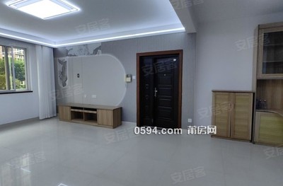 急售  歐氏雅筑 九中 家門口體育場(chǎng) 大三房贈(zèng)送20平露臺(tái)-莆田二手房