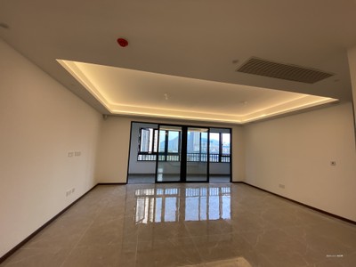 撿漏價(jià)?。?！中南瓏禧臺(tái) 高層4房 南北東 視野超好15447平-莆田二手房