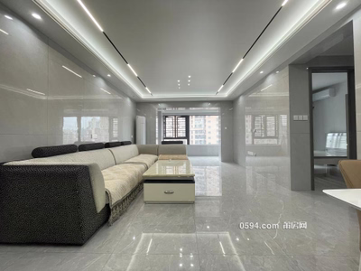 莆田市萬達(dá)商圈可辦公居住 3室2廳2衛(wèi) 融創(chuàng)建發(fā)觀瀾云著 129-莆田租房