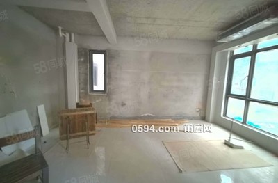 送裝修費100多旺 聯(lián)排別墅 贈3個車位  電梯已加裝好-莆田二手房