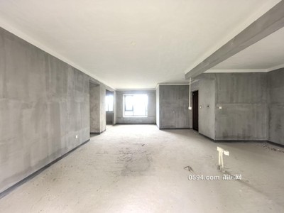 大降價 單價13開頭 送兩個產(chǎn)權車位 邊套 建發(fā)央著小洋樓-莆田二手房