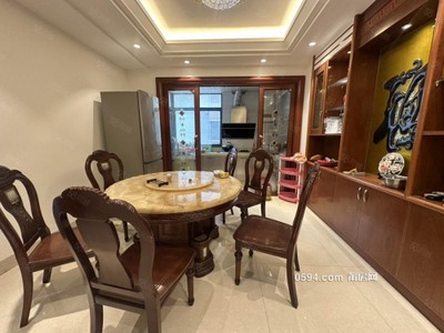 體育場(chǎng)附近 荔園小區(qū)D區(qū) 181㎡ 4房 帶裝修9500元-莆田二手房