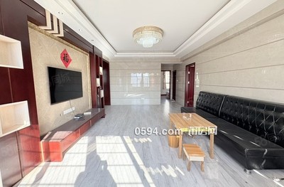 贈送  露臺 總價120萬 住友十畝園4房2衛(wèi) 南北通透-莆田二手房