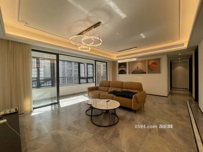 建發(fā)和鳴蘭溪  精裝4房南北西朝向 中層光線好一平方13900-莆田二手房