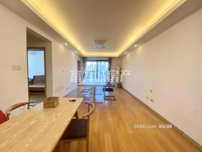 整租辦公 萬(wàn)科二期 高層三房 視野好采光充足-莆田租房