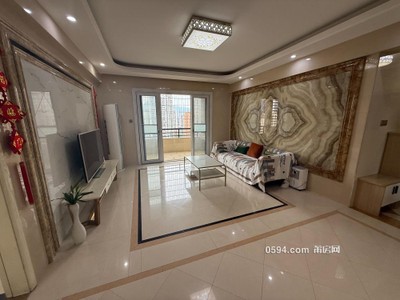 一中對(duì)面 住友十畝園 三面采光 精裝三房可以直接擰包入住-莆田二手房