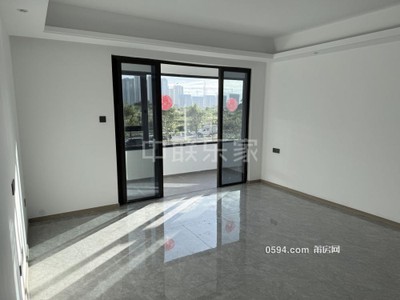 梅峰中山玉湖次新小區(qū)精裝修未入住接地氣樓層看玉湖-莆田二手房