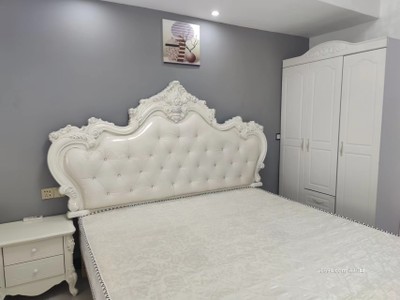 進(jìn)修學(xué)校對(duì)面有小區(qū)  停車(chē)方便  家具齊全  拎包入住-莆田租房