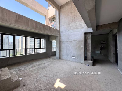 天鴻文禧臺(tái) 實(shí)用260平 獨(dú)梯獨(dú)戶樓中樓 帶私家露臺(tái)-莆田二手房