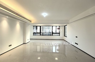 大   單價(jià)15開頭 送產(chǎn)權(quán)車位 保利聯(lián)發(fā)玉湖和悅大四房-莆田二手房