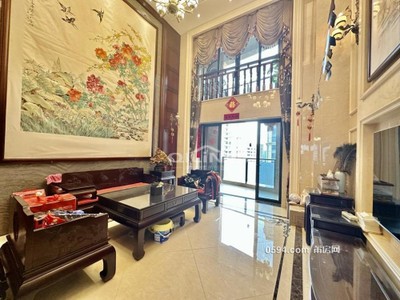 使用400多平 送百平露臺(tái) 皇庭駿景高端3層樓中樓豪裝8房-莆田二手房