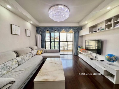 梅峰小學(xué)，中山中學(xué)，玉湖公園頭排萬科七期中層大四房.-莆田二手房