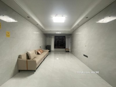 三棵樹附近雅頌居旁建工電梯中層超大客廳適合辦公居住-莆田租房