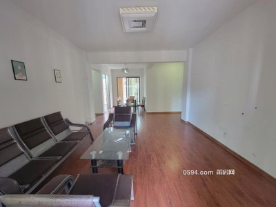 景隆凱旋城 3房2廳2衛(wèi) 普通裝修 租1600-莆田租房