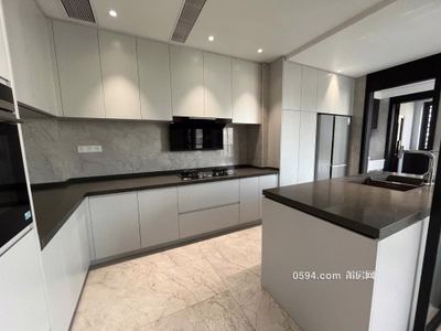 252平 新光皇庭水岸 大平層 4室2廳3衛(wèi) 426萬 大面積-莆田二手房