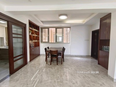 興安名城北區(qū)--單價(jià)12800元入住城芯大平層--精裝4房2廳3陽(yáng)臺(tái)-莆田二手房