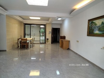 市二小對面 泗華溪附近 榮華嘉園 單價8900元一平 精裝四房-莆田二手房