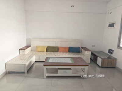 實小、青璜、六中、水韻城就在旁邊。南北通透-莆田租房