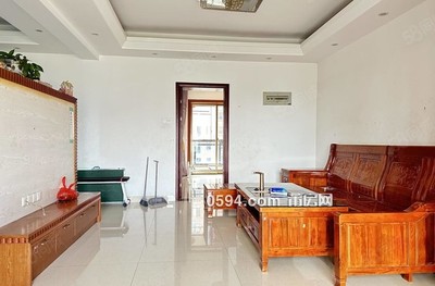 鳳達(dá)濱河豪園 一中對(duì)面急售  好房中間樓層采光好-莆田二手房