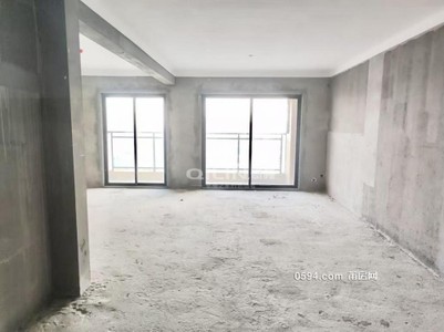 保利中央公園小三房南北通透2衛(wèi)戶型好大陽臺看房方便-莆田二手房