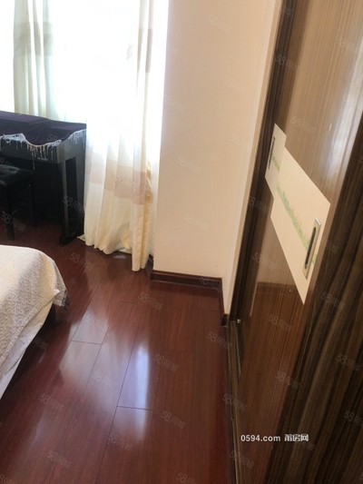 位于城東配套設(shè)施完善的小區(qū)后門有公園散步。-莆田二手房