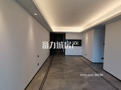 建發(fā)玉湖壹號(hào) 高層精裝三房 朝南雙拼陽臺(tái) 采光充足-莆田租房