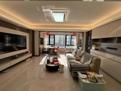 中南瓏璽臺(tái)二次裝修  4房 中層三面采光一平方16296-莆田二手房