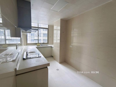 西庚小區(qū)--電梯4房2廳精裝--前后大陽臺首付低僅售6900元-莆田二手房