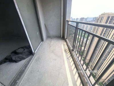 聯(lián)發(fā)君悅首府 樓中樓 毛坯5房 高層 城北九華學(xué)校旁 贈(zèng)送多-莆田二手房