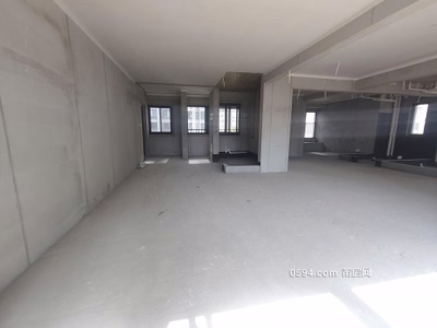 保利堂悅B區(qū)  南北東 毛坯四房  證齊全-莆田二手房