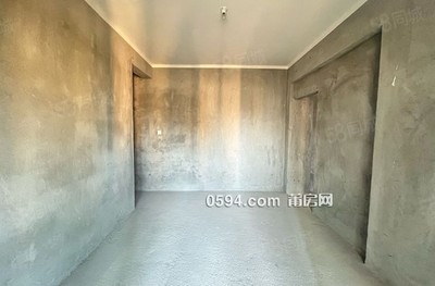 業(yè)主誠賣！！陡門小區(qū) 毛坯，高層采光充足，看房方便-莆田二手房