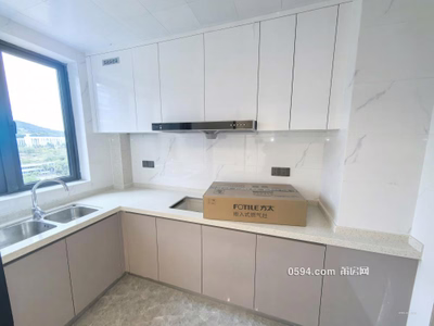 萬達(dá)附近玖璽正榮府3期  高層視野好 全新四房出租-莆田租房