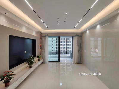 市中心 龍德井新小區(qū) 精裝3房 現(xiàn)代風(fēng)格年青人喜歡-莆田二手房