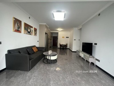 涵江醫(yī)院附近 精裝3房 配套齊全拎包入住-莆田租房