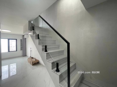 兩面光 精裝未入住 保利城時光里 復式樓中樓單身公寓 二室-莆田二手房