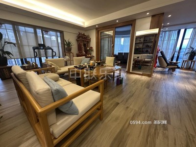 萬達(dá)隔壁啟迪國際 豪裝5房 好樓層南北通透 拎包入住11880-莆田二手房