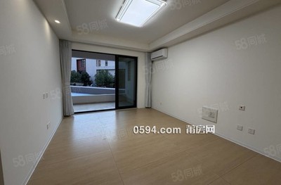 玉湖 萬科城七期御園小區(qū) 精裝修 帶獨(dú)立露臺(tái) 房東急賣-莆田二手房