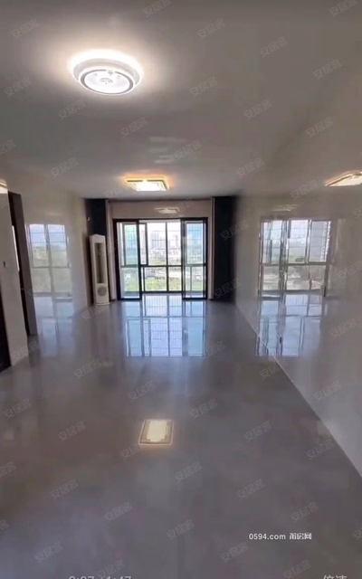 房東自賣，   ，有房產(chǎn)證，毛坯，萬(wàn)科七期對(duì)面，正榮-莆田二手房