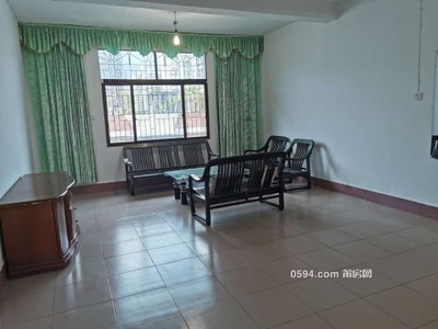 鳳凰山石室路附近3房2廳全新裝修家具家電租700元-莆田租房