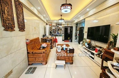 城廂萬達(dá)廣場(chǎng) 滿二 次新房 正規(guī)商品房 有電梯 精裝修-莆田二手房