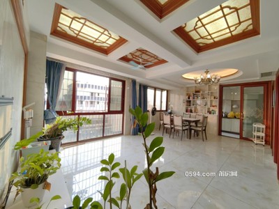 新車(chē)站對(duì)面 環(huán)宇國(guó)際廣場(chǎng) 3房2廳精裝修樓中樓 僅售125萬(wàn) -莆田二手房