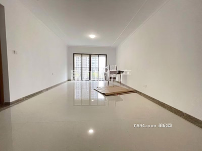 辦公自住好房 富力尚悅居 通透大三房朝南雙拼陽臺-莆田租房