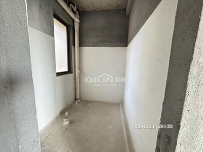 凱天青山城 高樓層視野好 南北通透 雙衛(wèi)生間 次新小區(qū) 滿二-莆田二手房