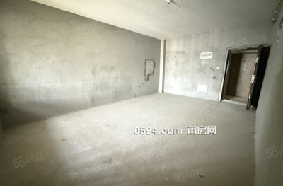 張鎮(zhèn)水鄉(xiāng) 高層 梅峰中山 毛坯2房可改小3房 證齊滿兩年-莆田二手房