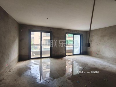 玉湖區(qū)域！！濱溪正榮府中疊  毛坯4房 撿漏價(jià)271萬(wàn)-莆田二手房